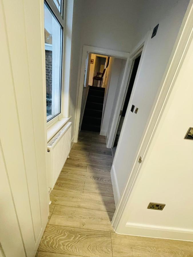 91 Golborne Road W10 5nl Londres